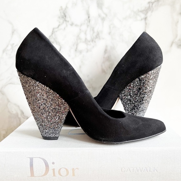 Ramon Tenza Suede Heels - Picture 8 of 11